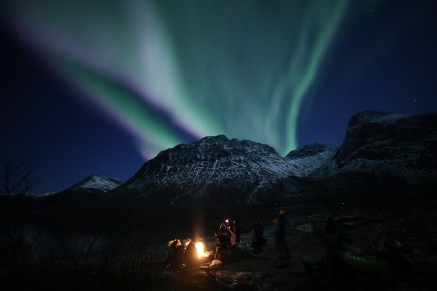 From Tromso: Northern Lights Photography Tour - Northern Lights photography help: settings, camera setups, and guide gear