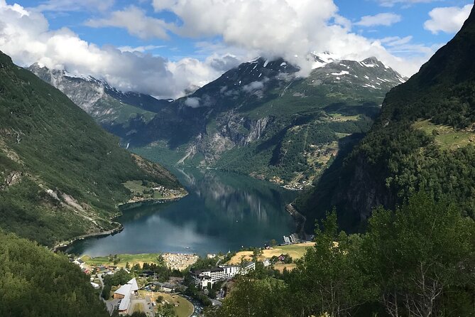 Geiranger: Excursions.no Geiranger Highlights - A Smart Time Saver for First-Time Geiranger Views