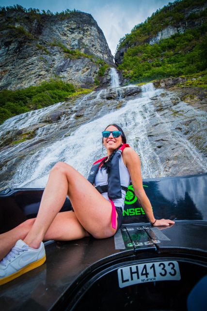 Geiranger: Guided Geirangerfjord Boat Tour - Meeting point: near the grocery store and Havila Hotel Geiranger