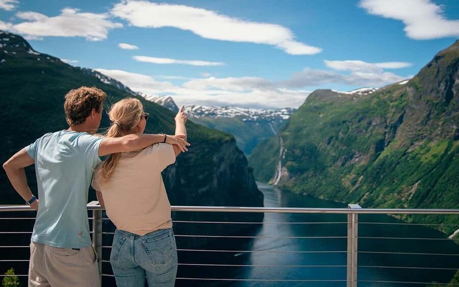 Geiranger: Panorama Bus Tours 1,5/2hr (Highlights viewpoint) - What the Bus Ride Feels Like (Especially If You’re Sensitive to Motion)