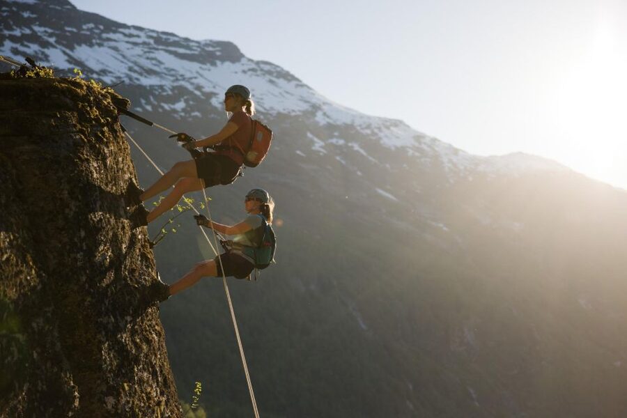 Geiranger: Rappelling tour with epic view - Two 50-meter rappels, exposed but managed for safety