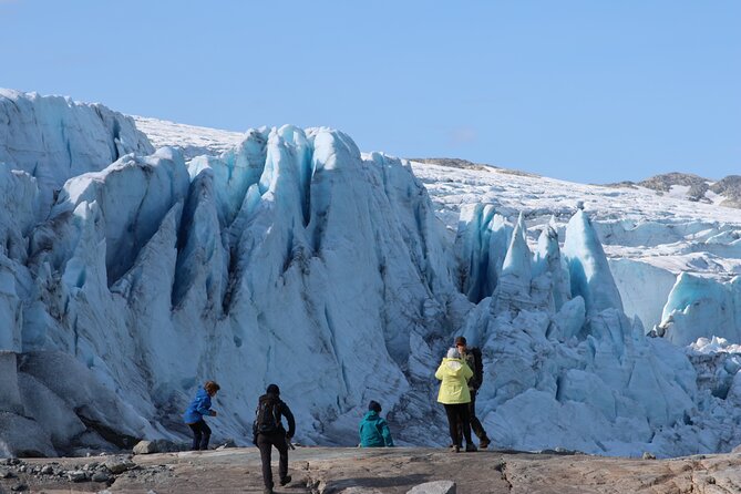 Glacier Half Day Tour on Stygge - How guides keep you safe and informed on the ice