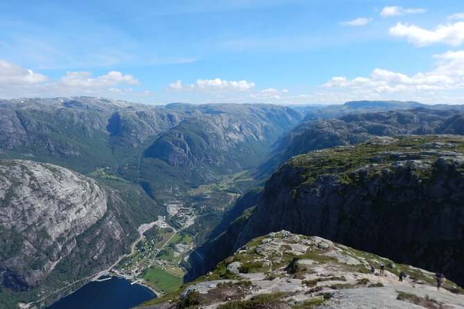 Guided hike to Kjerag and Kjeragbolten - Kjeragbolten Time: Worth It, Even When Visibility Drops