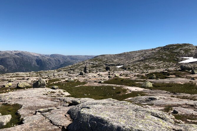 Guided hike to Kjerag and Kjeragbolten - What to Pack for This Norwegian Mountain Day