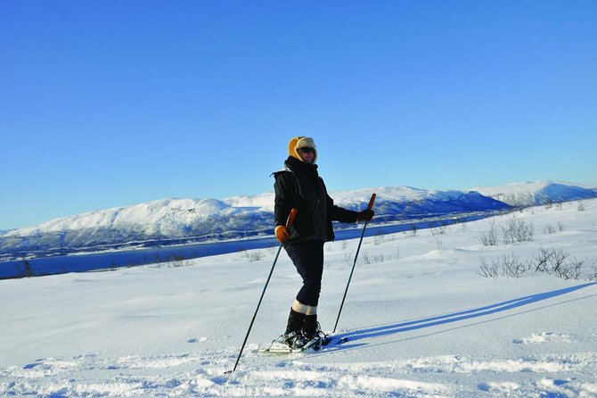 Guided Morning Snowshoe Hike with Huskies - Entering the day: start at Radisson Blu and head to Tromsø Wilderness Centre