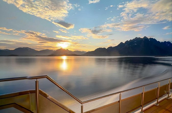 Guided Summer Arctic Light Cruise from Tromsø - The On-Board Experience: Friendly Crew, Snack Shop, and Narration Style