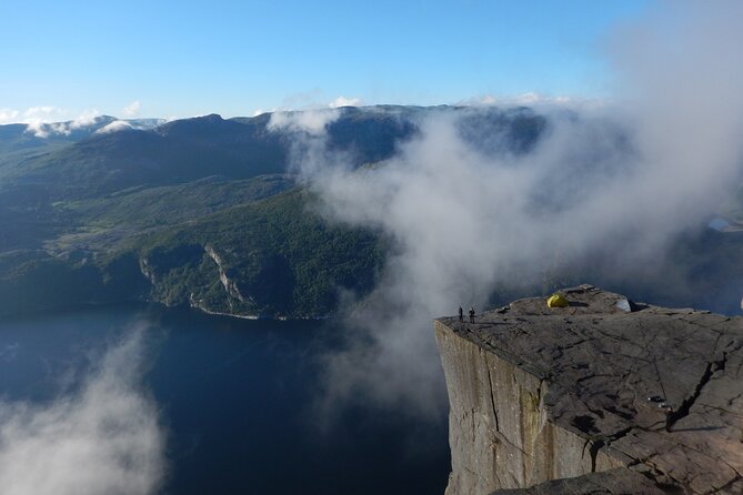 Guided sunrise hike to Pulpit Rock Preikestolen - Reaching the Pulpit Rock plateau before sunrise