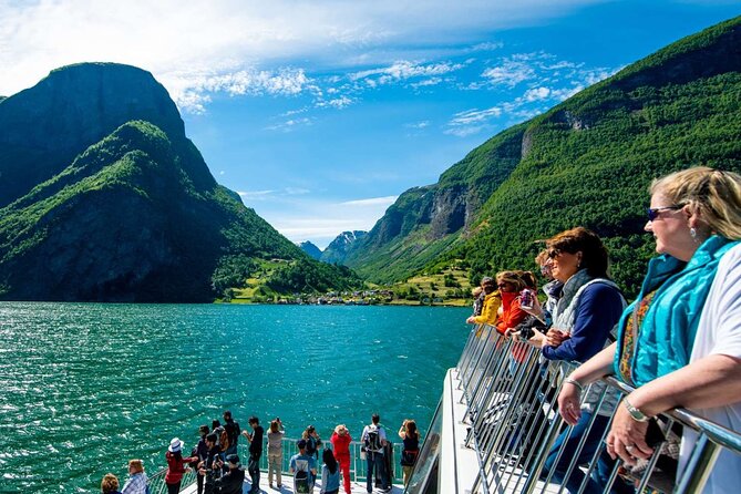 Guided tour to Viking Village, Nærøyfjorden Cruise & Flåm Railway - Price and value, what you’re paying for (and what you’re not)