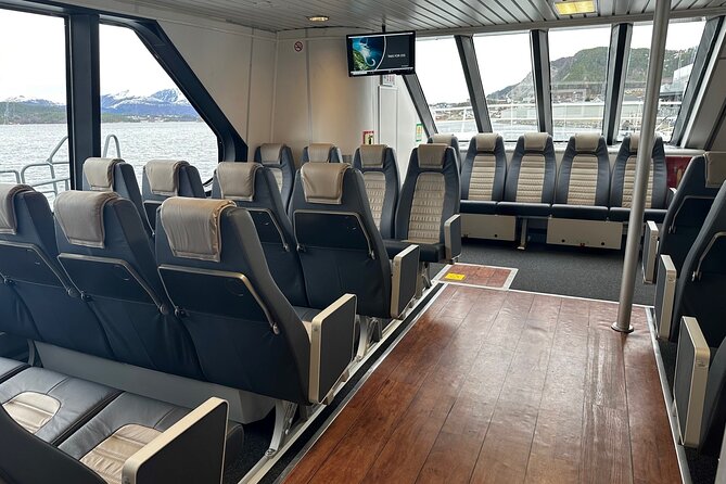 Hellesylt Sightseeing Boat Geirangerfjord - Commentary And Staff: Friendly Service, With One Real Weak Spot