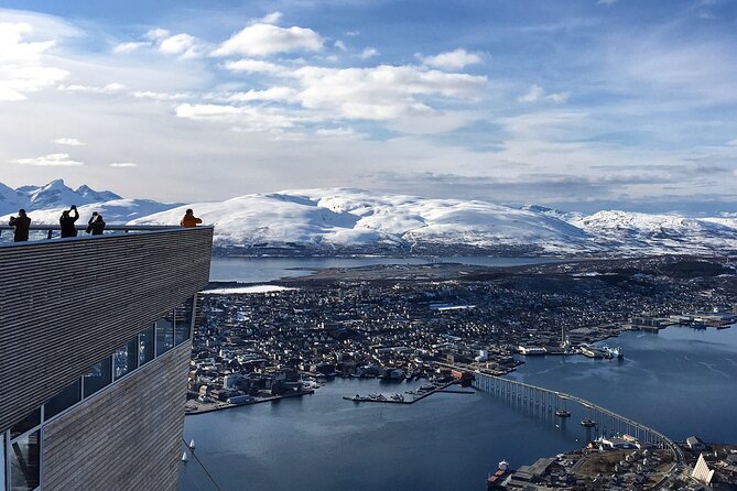 Highway to Heaven - Aurora Cable Car Transfer in Tromsø - Cable Car Ticket and Timing, What 21:30 Means for You