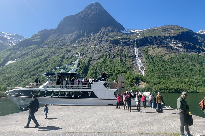 Hjørundfjord Fjord Tour Roundtrip from Ålesund - English-Friendly, But Not a Fully Narrated Experience