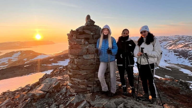 Honningsvåg: Hiking Tour. Arctic Ocean Views from Mountains - Guide Style and Group Experience: Jose’s Impact