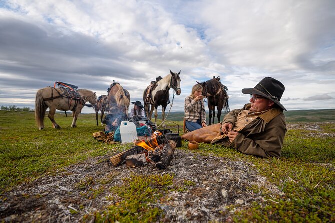 Horseback riding - Mid-Trip Break: Coffee and a Sweet Bite