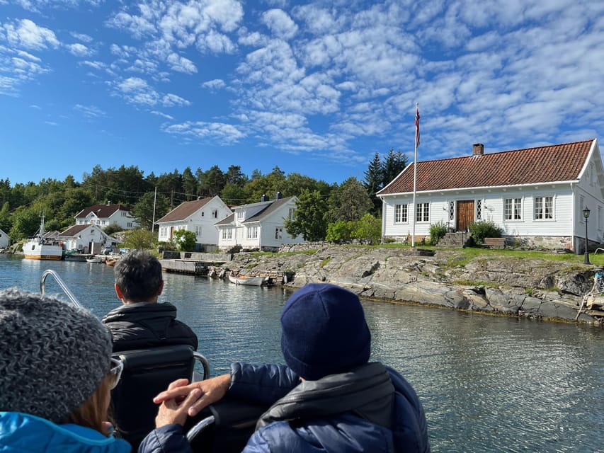 Kristiansand: Express Archipelago Tour by RIB Speedboat - The First Minutes: Leaving Kristiansand with a Guide Onboard