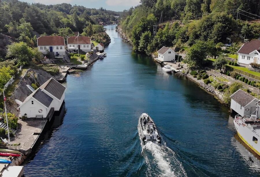 Kristiansand: Express Archipelago Tour by RIB Speedboat - Three Speed Settings: When the Captain Turns It Up