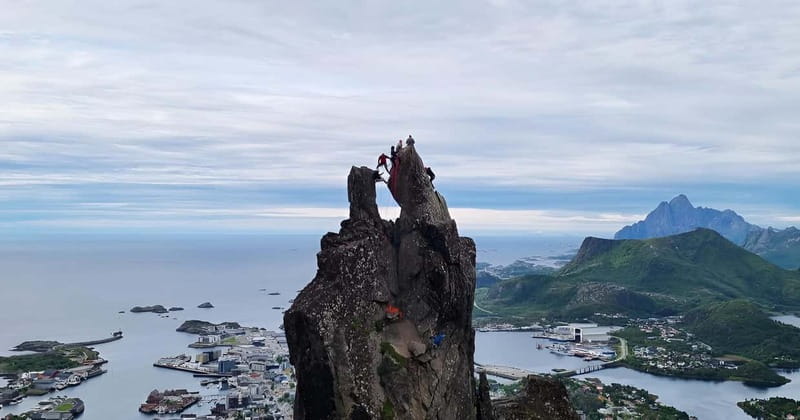 Lofoten: Climb Svolværgeita with a certified tour guide and experience the adventure! - Svolværgeita, why this Lofoten peak is the one to climb