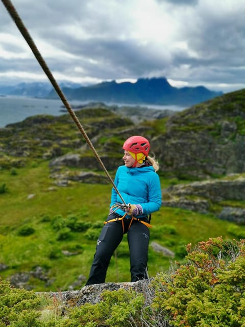 Lofoten: Full Day Combo tour, (kayaking and rappelling) - What’s Included, What You Pay Extra, and Why the Price Makes Sense