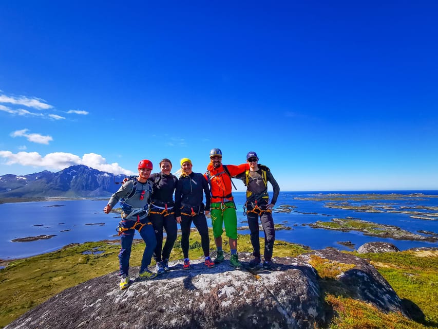 Lofoten: Full Day Combo tour, (kayaking and rappelling) - Small Group, Guided in English, Spanish, and German