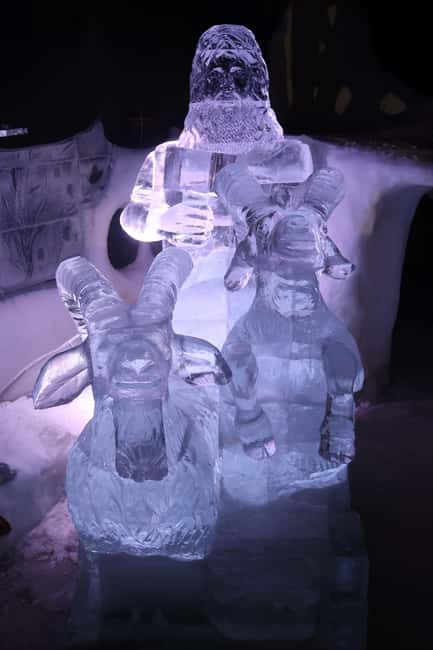 Lofoten: Magic Ice Bar Entry Ticket with Welcome Drink - Entering Magic Ice in Svolvær, Lofoten