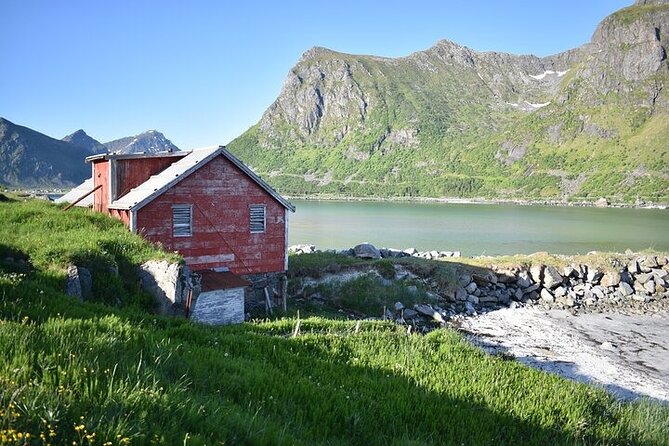 Lofoten VIP PRIVATE tour from Svolvaer - Sakrisoya: The Yellow Cabins Seafood Café Stop You Actually Need