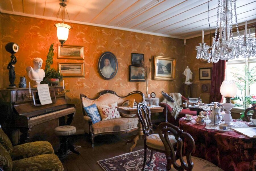 Maihaugen Museum/The Norwegian Olympic Museum, Lillehammer. - The open-air museum across centuries, from farms to 1900s homes