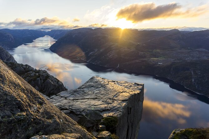 Majestic Hike Experience to Preikestolen with Local Guide - Key things to know before you hike Preikestolen