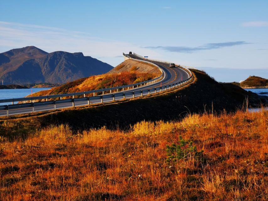 Molde: Atlantic Ocean Road & Varden Audio Guide Bus Tour - Hustadvika Coast: Cliffs, Beaches, and What You Pass Without Slowing Down