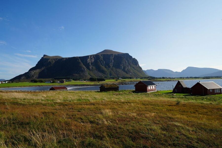 Molde: Atlantic Ocean Road & Varden Audio Guide Bus Tour - Audio Guide Setup: Make It Bulletproof Before You Board