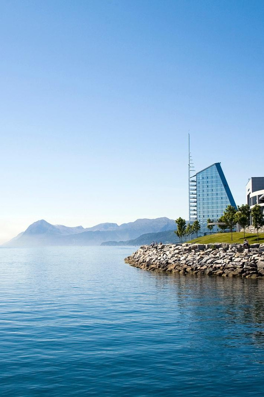 Molde - Guided kayak tour - Key highlights