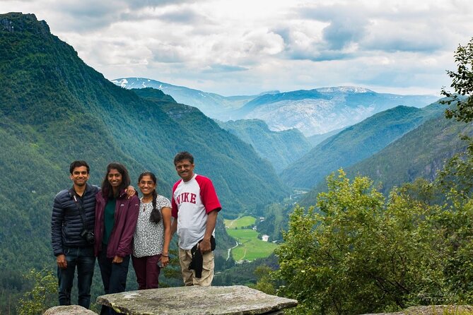 Mostraumen Golden Circle Fjordtour from Bergen – Group or Private - Hesjedalsfossen: Twin Waterfalls and the Umbrella Tip