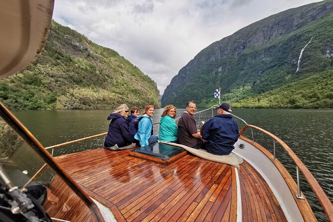 Mostraumen Private Pontoon Cruise - Weather, crowds, and who this cruise fits best