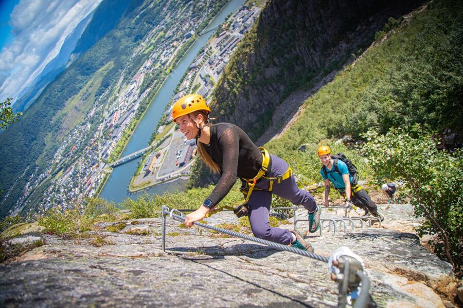 Mountain-climbing adventure in Mosjøen Via Ferrata - Getting set up at Ytterøra 23 before the wire climbing