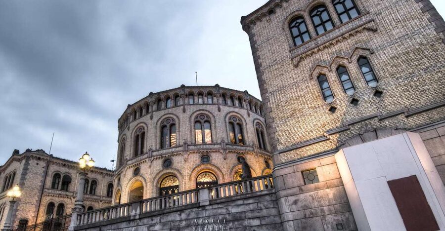 Myth and Legends Oslo Walking Tour - Akershus Fortress: The Quiet Corners and the Darker Side