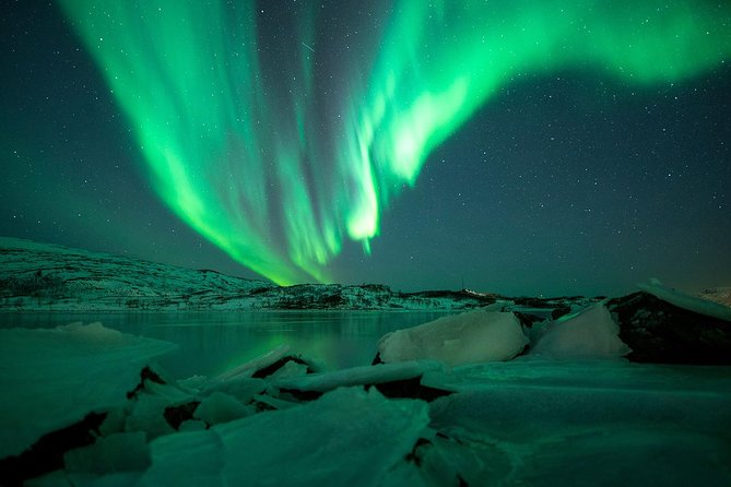 Northern Lights Big Bus Chase with Chasing Lights - The Aurora Chase Strategy: Why This Tour Drives So Much