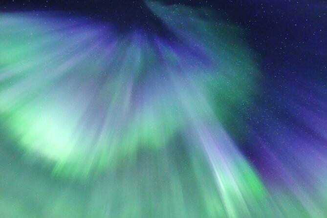 Northern Lights Big Bus Chase with Free Photos - How Long You Should Plan for, and the Late-Night Reality