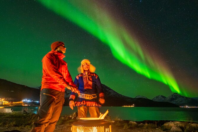 Northern Lights Chase with Sámi & local storytelling - Photo help that saves your night (and your settings)