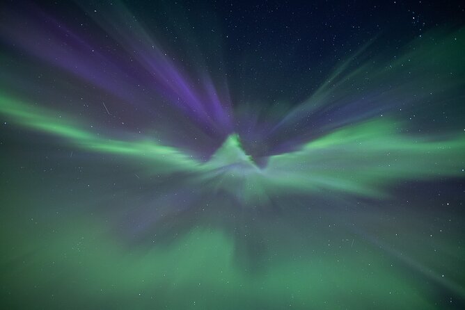 Northern Lights Expedition Tromsø - 6 people - Arctic Photo Guide - Staying Warm: Thermal Suits, Warmers, Soup, and Hot Drinks