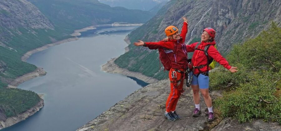 Odda: Full-Day Trolltunga Via Ferrata & Sky Ladder Adventure - The 250 m Via Ferrata Climb: Steel Steps and Real Views