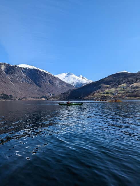 Olden: Fjord Kayaking + Drysuit & Safety Boat - How the rescue boat and group setup change your stress level