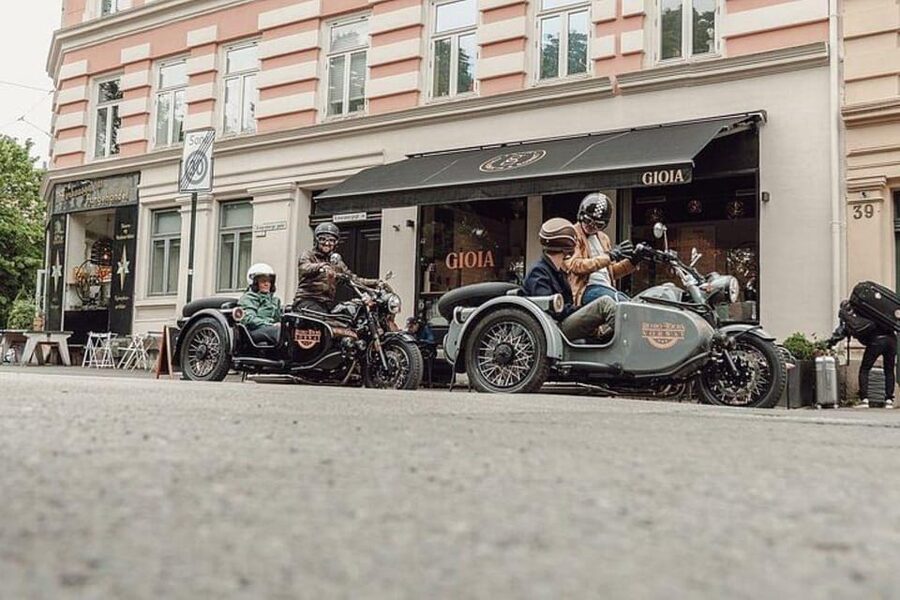 Oslo: 2-Hour Retro Motorcycle Sidecar City Tour - Why a retro sidecar tour works so well in Oslo