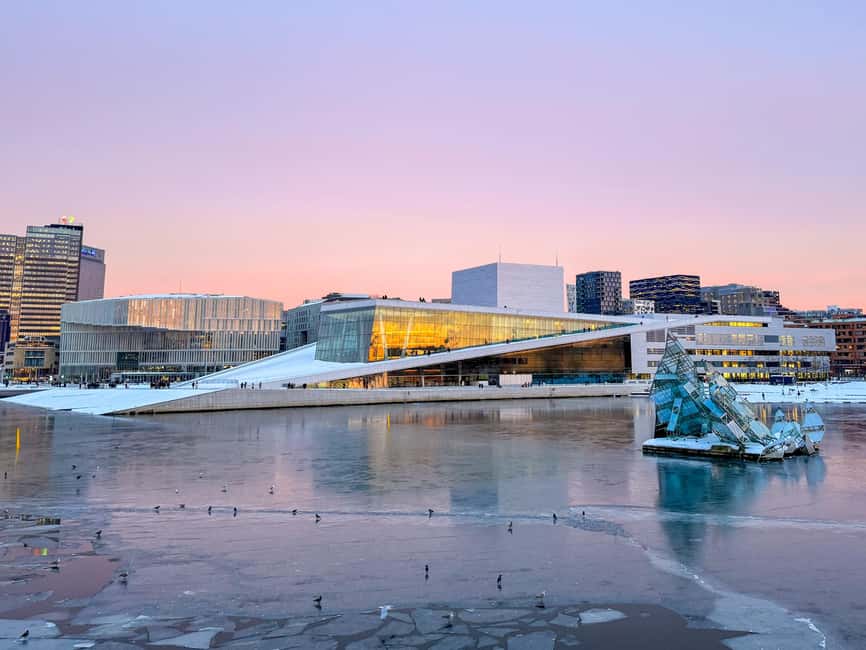 Oslo: 3-Course Dinner & Live Music Cruise on the Oslofjord - Restaurant Einer dining: seasonal pescatarian, vegetarian by request