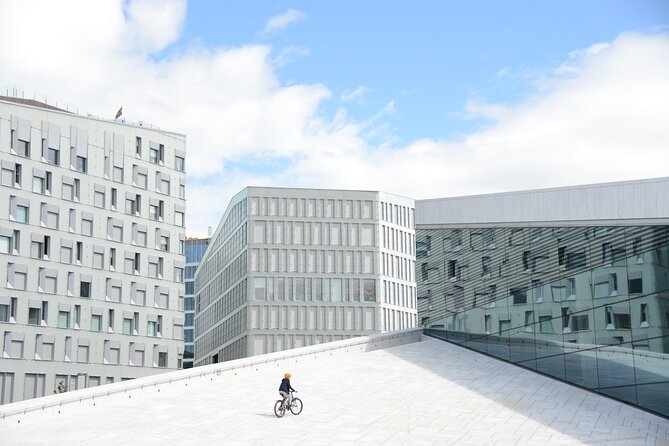 Oslo City Walks: The City of Contrasts - What You Actually Walk Past, Acrobat Bridge to Deichman Library