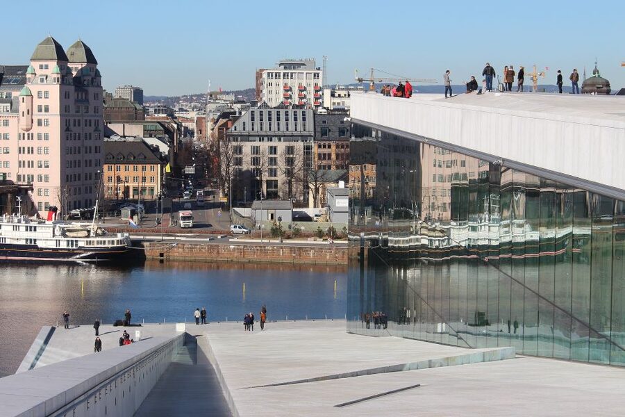 Oslo: Express Walk with a Local in 60 minutes - Why a 60-minute express walk fits Oslo so well
