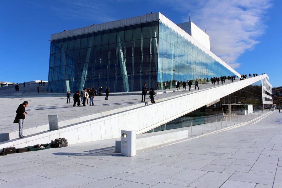 Oslo: Express Walk with a Local in 60 minutes - Included versus not included: what you should budget for