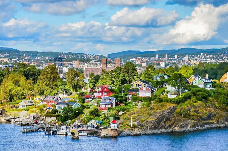 Oslo: Fjord Dinner Cruise on Sailing Ship w/ Seafood Buffet - Should you book the Oslo Fjord dinner cruise on a historic sailboat?