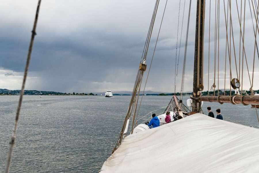 Oslo: Fjord Evening Cruise with Shrimp Buffet - The 3-hour Oslofjord route that turns city lights into a moving postcard