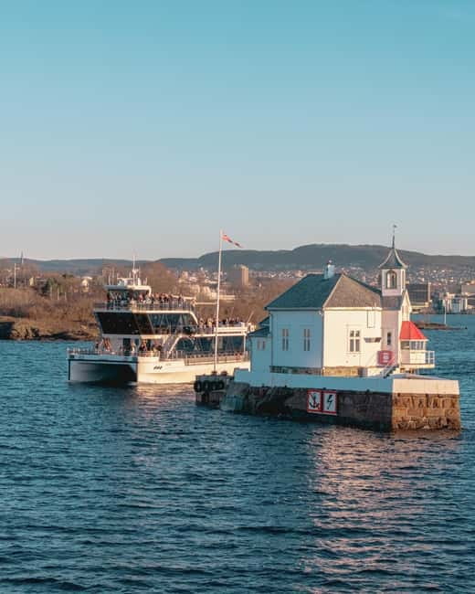 Oslo: Guided Sightseeing Fjord Cruise on Premium Silent Boat - Dyna Fyr, Sjøstrand, and Vassholmen: the inner fjord’s working shoreline