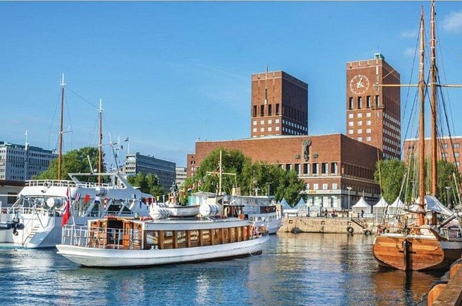 Oslo Must-See Attractions Walking Tour With A Guide - Aker Brygge: shipyard past, upscale present