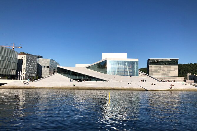 Oslo Panorama Tour with Holmenkollen Ski Jump and Vigeland Park - The Whistle-Stop Drive Through Oslo’s Key Sights