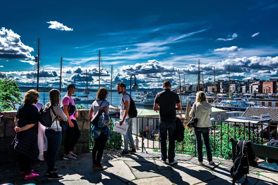 Oslo: Private Walking Tour - City Hall and the Nobel Peace Prize connection you can feel